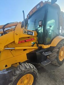 Chargeuse-pelleteuse d'occasion JCB 3CX/4CX d'origine anglaise, best-seller, avec moteur diesel pour travaux de construction - Product Image 6