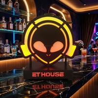 Plateau de service pliable personnalisé avec logo, rechargeable, pour bar, fête, VIP, en métal, avec support pour verres à shot LED, porte-verres à vin, présentoir pour verres à cocktail