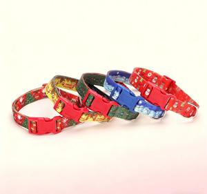 Collar de Cuerda de Remolque para Mascotas, Suministros de Internet para Gato y Perro, Cuerda de Lujo para Perro y Gato con Estampado de Papá Noel - Product Image 1