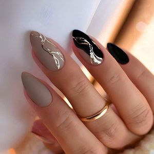 Kit de Manucure Amande pour Ongles Artificiels avec Strass et Autocollants – Faux Ongles Faits Main - Product Image 2