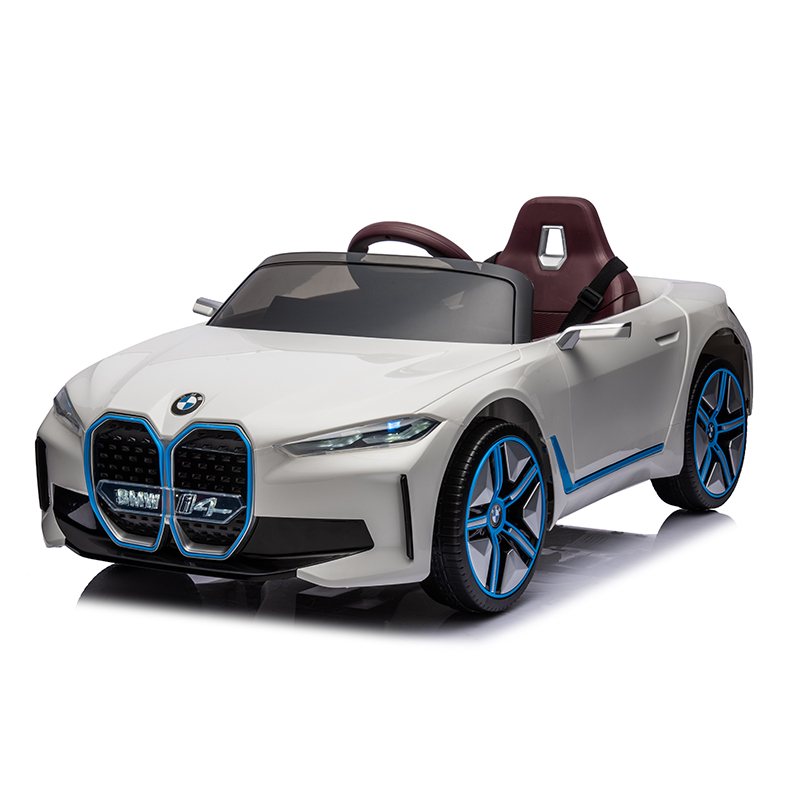 BMW キッズカー Amazon.com: RASTAR BMW Toy Car, 1:24 BMW Z4 Roadster Remote