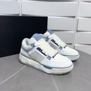 รองเท้ากีฬาแบรนด์กันลื่นสำหรับผู้ชาย รองเท้าลำลองสุดหรู รองเท้าเดินคลาสสิกทันสมัย รองเท้ากันลื่นระดับไฮเอนด์ - Product Image 2