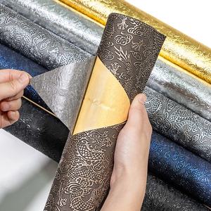 Métallique Phoenix Queue Fougère Fleur Motif 3D Texture En Relief Auto-Adhésif Faux <span class=keywords><strong>Cuir</strong></span> Autocollant Pour Chaise Téléphone Cas Réparation - Product Image 1