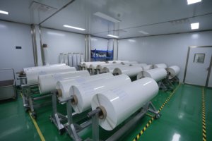 Lámina Polarizada para Cristales de Coche Autoadhesiva Fácil Instalación Antirrayas A Prueba de Rayos UV 3mil PET Lámina Solar para Ventanas 99% Rechazo IR/UV Protección - Product Image 6