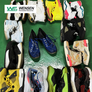 Suministro directo <span class=keywords><strong>de</strong></span> fábrica Barato Reino Unido Zapatos <span class=keywords><strong>de</strong></span> segunda mano Stock <span class=keywords><strong>Baloncesto</strong></span> Zapatillas <span class=keywords><strong>de</strong></span> deporte <span class=keywords><strong>de</strong></span> marca internacional Zapatos usados en pacas - Product Image 1