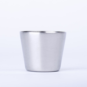Mini tasse en acier inoxydable 33X23X28mm, tasse mince portable pour boire de la bière - Product Image 2