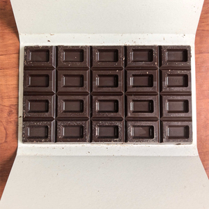 Tablette de chocolat noir riche classique, chocolats personnalisés en gros, faible MOQ et petites commandes d'essai prises en charge - Product Image 2