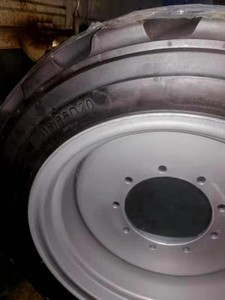 ล้อรถบูมลิฟท์ TOPOWER 315/55D20 พร้อมขอบล้อเหล็กและลูกปืนแบบลูกกลิ้ง ใหม่ สำหรับ JLG/Genie - Product Image 3