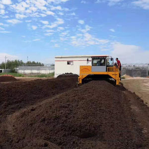 Volteador de compost para estiércol de <span class=keywords><strong>vaca</strong></span> y cerdo, equipo autopropulsado para la fermentación de lodos de estiércol - Product Image 3