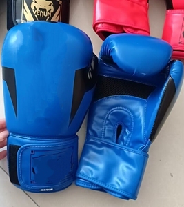 Fabriek Groothandel 8Oz 10Oz 12Oz Professionele Kick Bokshandschoenen Custom Logo Gym Training Handschoenen Waterdicht Pu Lederen Handschoenen - Product Image 3