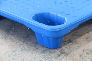 משטחי פלסטיק אירופאיים כבדים, חד-צדדיים, יצוקים בתהליך ניפוח, עם כניסה 4 כיוונית, לשימוש במחסנים ובמדפים. - Product Image 4