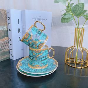 Tasses à thé et soucoupes en porcelaine au design minimaliste de luxe avec bordure et poignée dorées pour le café, le thé, l'usage domestique et l'hôtellerie - Product Image 4