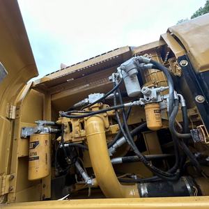 รถขุดตีนตะขาบแคตเตอร์พิลลาร์ CAT330CL ปี 2022 ขนาด 20 ตัน ประสิทธิภาพสูง มือสอง พร้อมปั๊มไฮดรอลิกและมอเตอร์ - Product Image 3