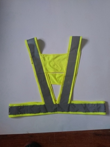 Chaleco de Seguridad Invernal ANSI Clase 2, Transpirable, Impermeable, Reflectante, con LED Intermitente, Alta Visibilidad, de Poliéster y Forro Polar - Product Image 5