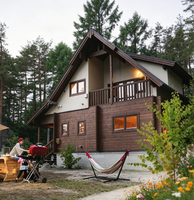 Chalet préfabriqué en bois à 2 étages, 3 chambres, style nordique, cabane de vacances en forêt, villa modulaire préfabriquée en bois pour complexe hôtelier