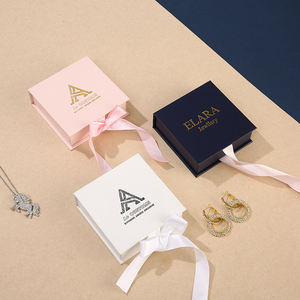 Caja de Regalo de Joyería Personalizada de Lujo, Caja con Inserto de Satén y Esponja, Forma de Libro, Tapa Magnética con Cierre, Caja de Joyería con Cintas - Product Image 2