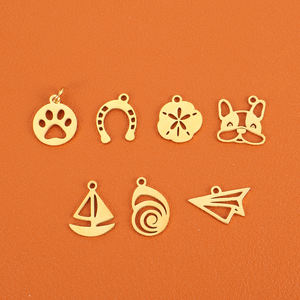 Olivia - Dije de Acero Inoxidable con Baño de Oro de 18k, Diseño de Pez, Caballito de Mar, Tiburón, Estrella de Mar y Concha, para Hombre y Mujer, para la Creación de Joyas - Product Image 6