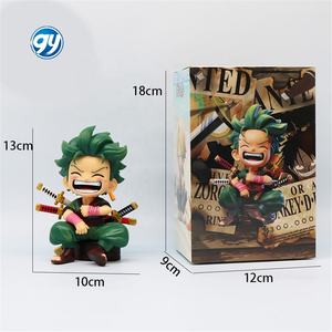 Statuetta Anime <span class=keywords><strong>One</strong></span> <span class=keywords><strong>Piece</strong></span> da 13cm, Luffy Seduto e Ridente, Action Figure Kawaii di Sanji e Zoro, Ornamenti per Camera e Auto, Giocattoli da Collezione - Product Image 4