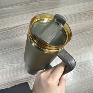 Bulk Premium 40oz Vacuum Insulated Stainless Steel Tumbler with Handle Straw Double Wall Powder Coated Gold Finish - Product Image 5