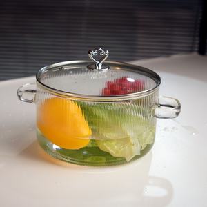 Casserole en verre résistant à la chaleur avec couvercle, personnalisable pour les cadeaux d'entreprise et les promotions - Product Image 6