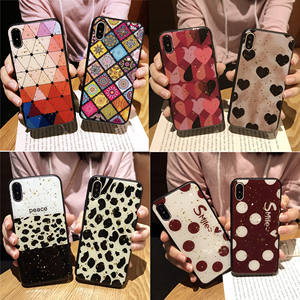 Nuova Cover Protettiva in TPU con Design Glitterato e Lamina Dorata per <span class=keywords><strong>iPhone</strong></span> <span class=keywords><strong>11</strong></span> 12 13 14 15 16 17 Plus <span class=keywords><strong>Pro</strong></span> Max - Product Image 1