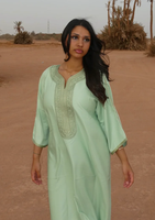 Vente en gros de Gandoura Jennah, silhouette aérienne, détails brodés magnifiques, taille plus, confortable, pour tous les jours et les fêtes, vêtements pour femmes
