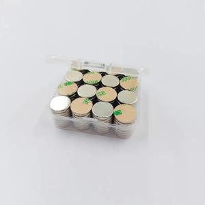 Prezzo competitivo su misura 10mm disco permanente <span class=keywords><strong>magneti</strong></span> 12mm Neo rotondo <span class=keywords><strong>adesivo</strong></span> <span class=keywords><strong>magneti</strong></span> <span class=keywords><strong>per</strong></span> la scatola - Product Image 6