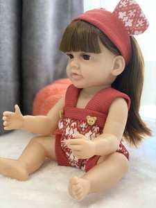 Muñeca Reborn de 18 Pulgadas con Cuerpo de Tela, Puede Convertirse en una Linda Niña de Juguete, Regalo Personalizado - Product Image 4