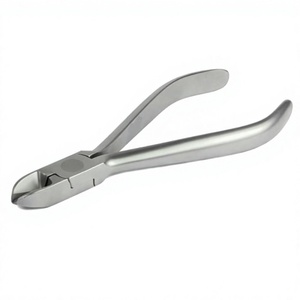Pince coupante pour ligatures orthodontiques manuelle, qualité supérieure européenne, acier inoxydable AISI420, pointe en carbure de tungstène, ISO 13485 CE - Product Image 3
