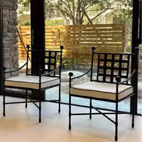 Fauteuil de jardin en fer forgé de style moderne du milieu du siècle, écologique, imperméable, avec siège en métal