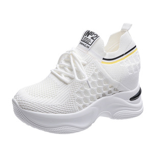 <span class=keywords><strong>Sneakers</strong></span> Casual con Tacco Alto e Suola Spessa, Scarpe <span class=keywords><strong>Bianche</strong></span> Traspiranti in Mesh per <span class=keywords><strong>Donna</strong></span>, Calzature Femminili con Rialzo Interno - Product Image 1