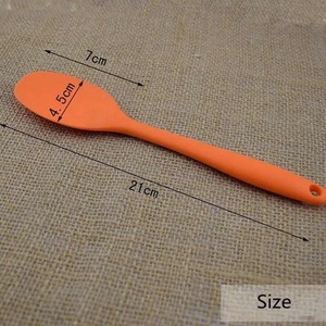 Spatola da Cucina per Torte, Utensile da Cucina Resistente al Calore con Manico Integrato, Cucchiaio in Silicone, Raschietto, Utensile da Cucina, Spatola Girevole - Product Image 1