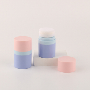 Envase de Plástico para Cosméticos, Tubo para Lápiz Labial, Material PP, Capacidad de 4 ml, Tapa de Rosca, Color Personalizado, Fábrica de Origen - Product Image 6