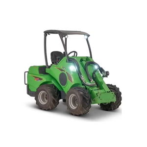 Mini-chargeuse Avant E513 avec godet de petite taille, moteur Kohler, type skid steer et chargeuse frontale à vendre - Product Image 4