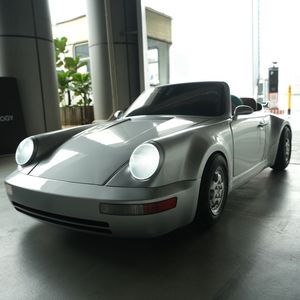 Go Kart Eléctrico de Alta Gama con Batería para Niños, de Plástico, para Jugar en Interiores y Exteriores, Carreras de Fantasía - Product Image 5