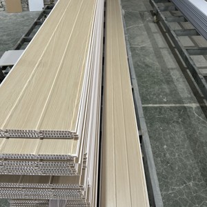 Controsoffitto in PVC Laminato di Alta Qualità a Prezzo Conveniente - Product Image 1