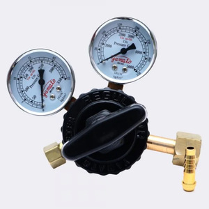 Compteur d'oxygène et régulateur de pression de dioxyde de carbone de style japonais, compteur de dioxyde de carbone chauffé CR-16, régulateur de pression YAMATO - Product Image 2