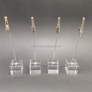 Cube de cristal <span class=keywords><strong>transparent</strong></span> ultra haute qualité porte-numéro de mariage <span class=keywords><strong>diamant</strong></span> cristal <span class=keywords><strong>place</strong></span> porte-carte ange <span class=keywords><strong>place</strong></span> porte-carte - Product Image 2