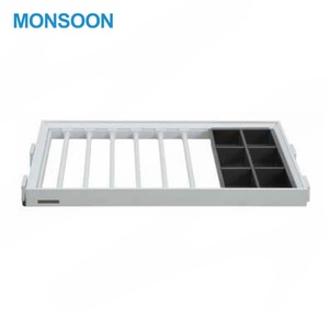 Porte-pantalons multifonctionnel en métal MONSOON avec rangement coulissant pour armoire et placard - Product Image 6