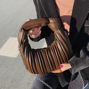 Bolso de mano pequeño de PU plisado para mujer, estilo retro, versátil, suave, con nudo, para otoño/invierno, con cierre de cremallera, poliéster - Product Image 6