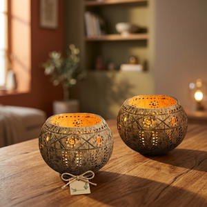Portavelas de Coco Hecho a Mano, Tendencia en Decoración del Hogar, con Grabado Láser, Ecológico, Vietnam - Product Image 1