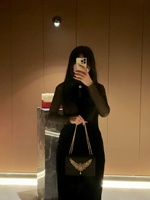 Sac à main pour femme en cuir PU verni brillant, structuré, moyen, avec bandoulière, orné de strass, poignée supérieure, style sacoche