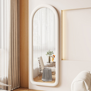 Grand miroir d'arche d'habillage pleine longueur pour décoration intérieure moderne LED personnalisé avec cadre métallique en verre et spots multifonctionnels pour usage domestique - Product Image 1