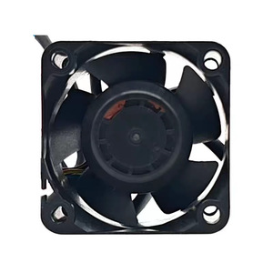 Ventilateur de refroidissement Nidec UltraFlo 40 mm 12 V CC W40S12BS4A5-57 à haut débit d'air pour serveur - Product Image 3