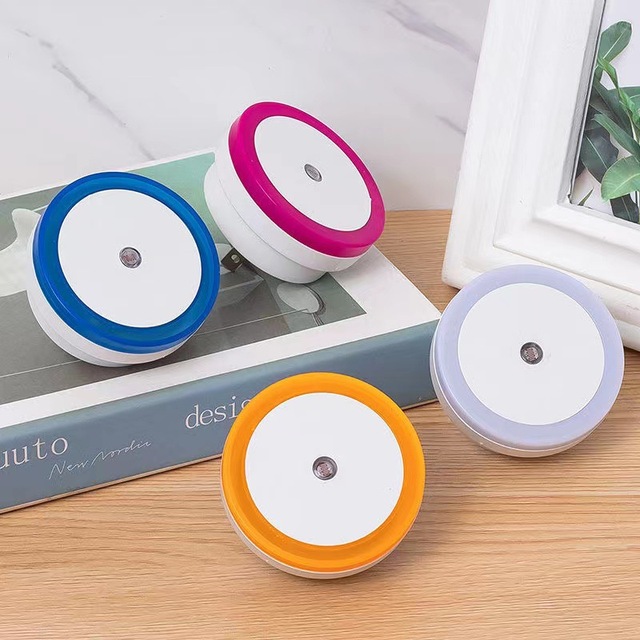 Led Magnetic Motion USB Battery Wireless Under Kitchen Hallway Room Cabinet Led Puck Sensor Light Indoor Puck Lights Decoration