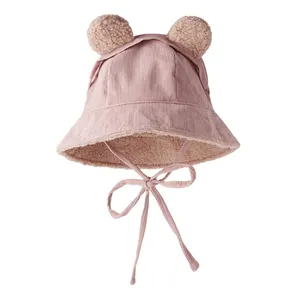 Topi desainer kualitas tinggi topi ember korduroi telinga beruang kecil lucu topi renda grosir topi musim dingin