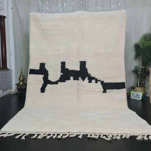 Tapis marocain Beni Ourain fait à la main personnalisé blanc noir abstrait tapis de laine berbère haute pile meilleur prix - Product Image 1