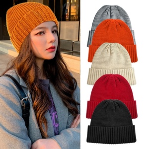 Phụ Nữ Thanh Lịch Mùa Đông Thiết Kế Mũ Len Lấy Cảm Hứng Màu Đỏ Gân Slouch Beanie Cho Phụ Nữ Thời Trang Dệt Kim Bãi Biển Kinh Doanh Du Lịch - Product Image 3
