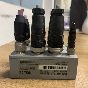 <strong>B</strong>&amp;<strong>R</strong> X67AT1322 PLC <strong>I</strong>/<strong>O</strong> Module - Product Image 3