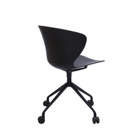 Chaise de bureau moderne en plastique confortable avec base à roulettes en aluminium, chaise ergonomique fixe pour la maison, le bureau et la salle d'étude